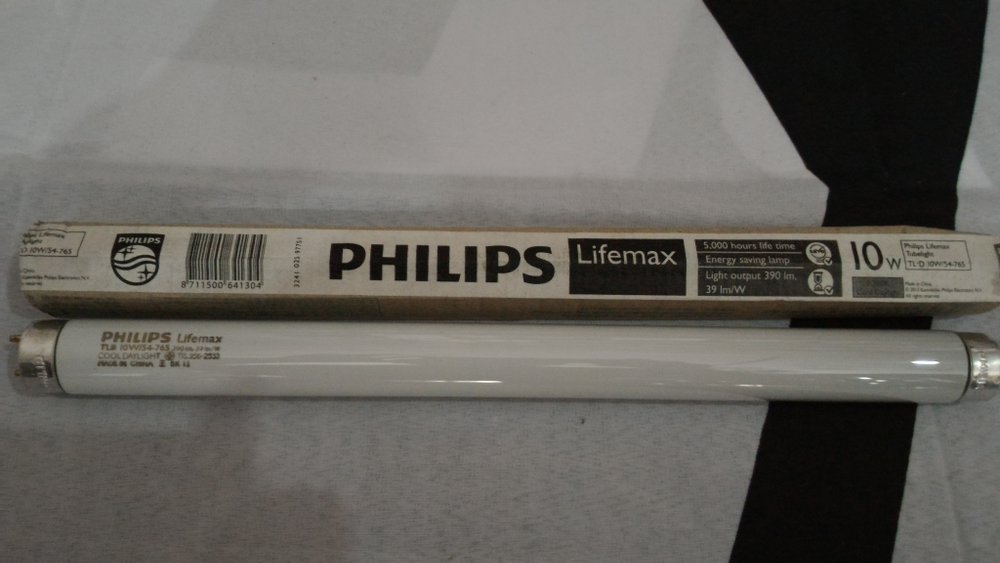 Lampu TL D 10W Philips 54/765